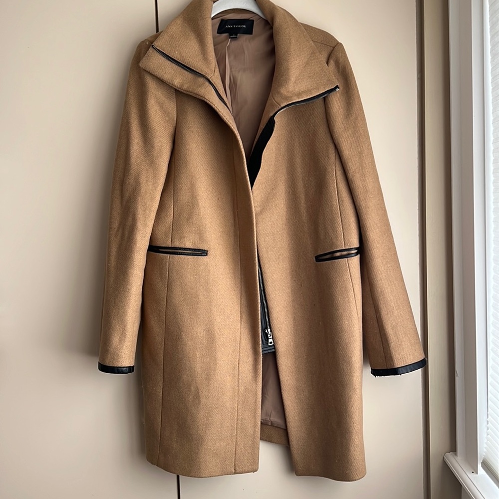 Ann Taylor Camel Coat size Small